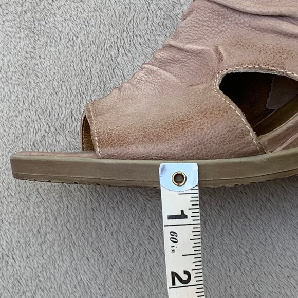 Miz Mooz Becca Soft Leather Slouch Wedge Peep Toe Booties Sz39 - Picture 14 of 16